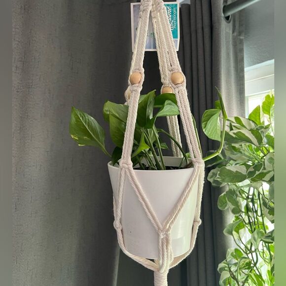 2 Pot Macrame - Picture 3 of 3